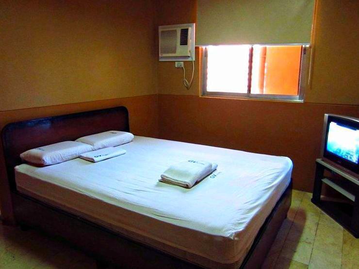 Gv Hotel - Maasin Maasin  Bagian luar foto