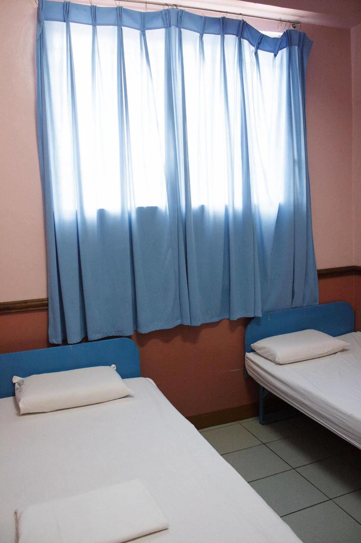 Gv Hotel - Maasin Maasin  Bagian luar foto